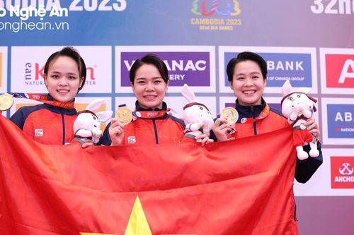 Karate đem về 2 HCV đầu tiên cho Việt Nam tại SEA Games