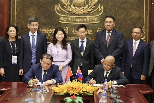 Việt Nam, Campuchia đẩy mạnh hợp tác du lịch và thể dục, thể thao