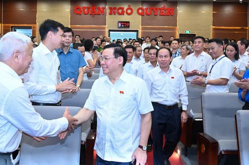 Cử tri Hải Phòng: Tham nhũng có thể thu hồi, còn lãng phí là hoàn toàn mất đi