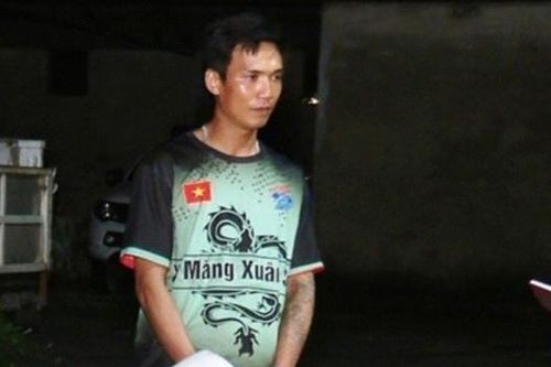 Bắt giữ nam thanh niên cướp giật tài sản của du khách nước ngoài