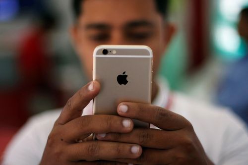 Vì sao Apple chưa mặn mà với Ấn Độ