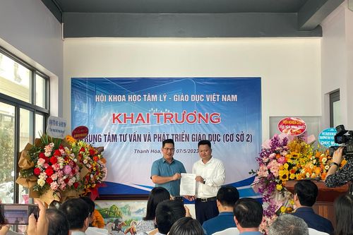 Trung tâm tư vấn và phát triển GD: 'Chìa khóa của sự thành công'