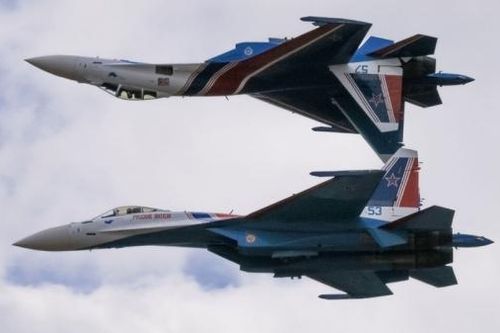 Romania: Sukhoi Su-35 của Nga chặn máy bay Ba Lan trên Biển Đen