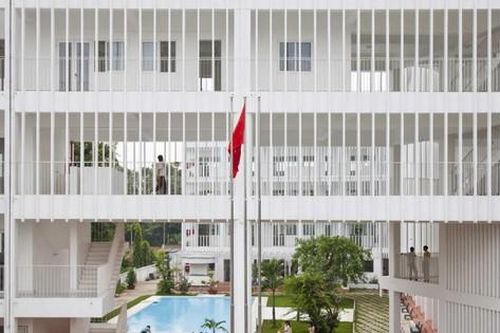Điểm nhấn giáo dục: Hàng nghìn học sinh lớp 9 phải thi lại môn Toán
