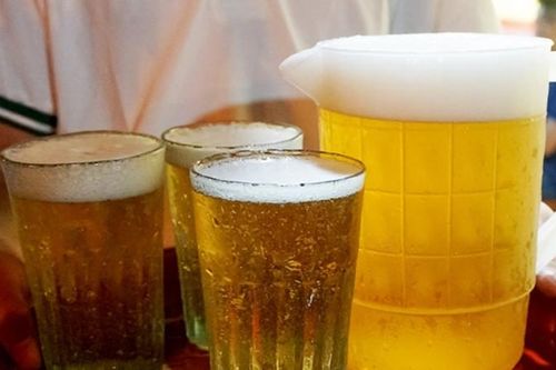 Bia Hà Nội lần đầu báo lỗ, chủ Vodka Hà Nội chưa thoát khó