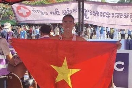 SEA Games 32: Phạm Tiến Sản bảo vệ thành công HCV hai môn phối hợp