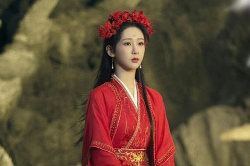 Dàn tiểu hoa hot nhất lứa 90: Dương Tử - Địch Lệ Nhiệt Ba góp mặt, bất ngờ với vị trí đầu bảng