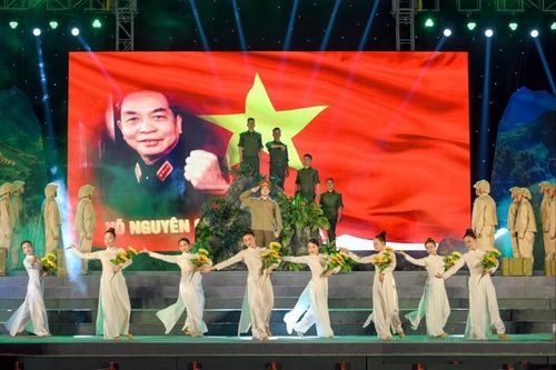 Âm vang 'Bản hùng ca Điện Biên'
