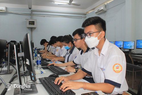 350 thí sinh tham gia hội thi tin học trẻ tỉnh Đồng Nai lần thứ 27