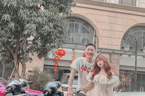 Netizen tò mò nhan sắc con gái 'giang hồ mạng' Huấn Hoa Hồng