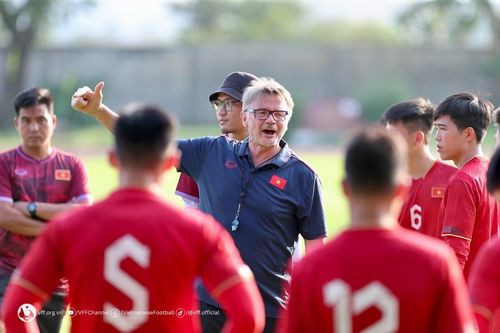 Báo Malaysia chỉ ra chân sút nguy hiểm của U22 Việt Nam