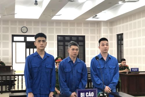 Mở tài khoản ngân hàng để tiếp tay cho người nước ngoài lừa đảo
