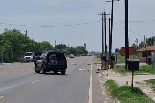 Ít nhất 7 người thiệt mạng trong vụ đâm xe vào người di cư ở Texas