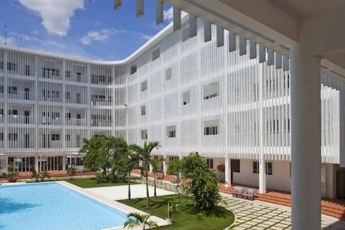 Kỷ luât 2 phó hiệu trưởng liên quan đến vụ việc tổ chức thi nhầm ngày tại Bình Dương