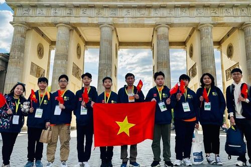 Học sinh Hà Nội giành 5 huy chương Vàng tại Olympic Toán thế giới