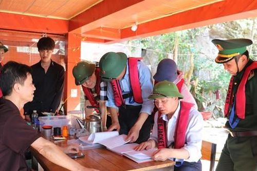 Bí thư Tỉnh ủy Quảng Ninh ra tối hậu thư cho các công trình trái phép trên vịnh