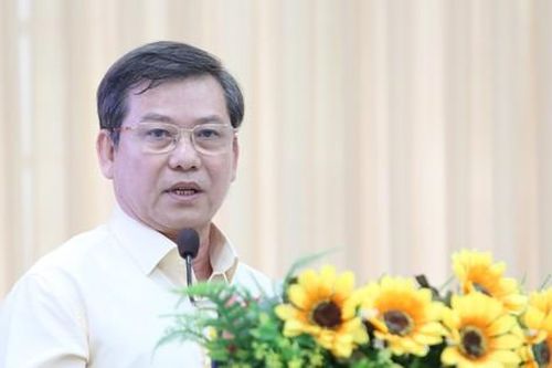 Viện trưởng Viện KSND tối cao 'giật mình' với nghệ sĩ quảng cáo sai sự thật