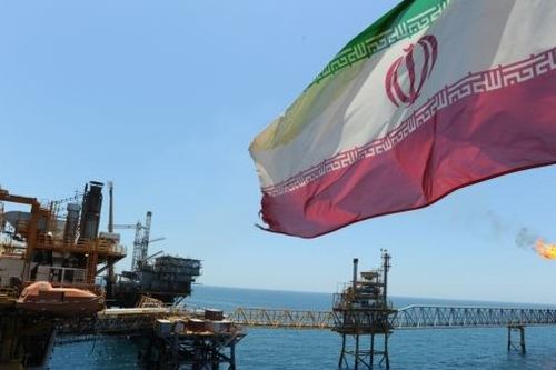 Các đòn trừng phạt của Mỹ lên dầu thô Iran không còn hiệu nghiệm