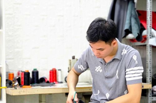 Những lợi ích và nhược điểm khi bọc lại vô lăng ô tô