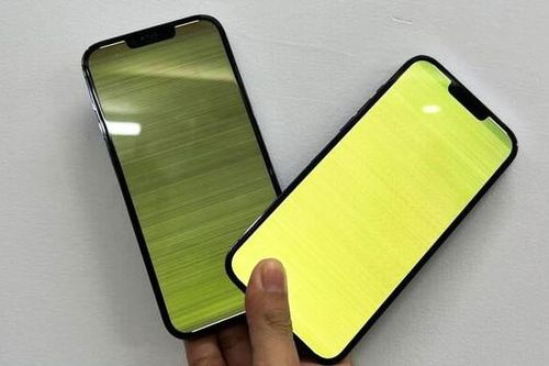 Sửa iPhone màn hình xanh bằng câu dây đồng, hại nhiều hơn lợi