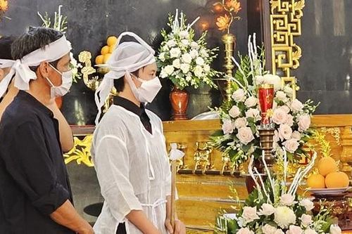 Chồng cũ hứa lo cho con trai 13 tuổi để NSƯT Hồng Vy vững lòng ra đi