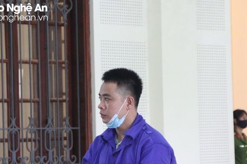 Mâu thuẫn tại quán ăn, thanh niên dùng súng bắn người trong đêm