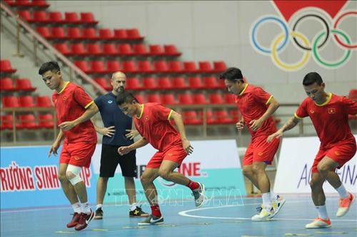 Đội tuyển futsal Việt Nam triệu tập 19 cầu thủ chuẩn bị đi tập huấn tại Nam Mỹ