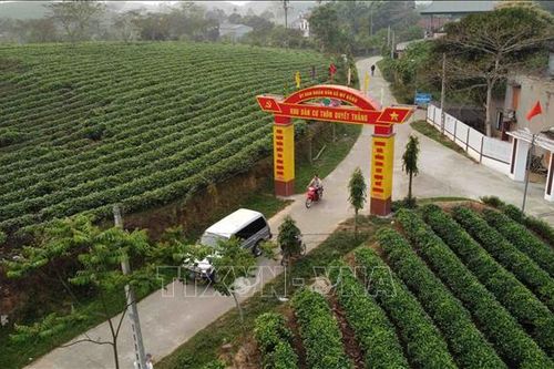 Thay đổi tư duy cho cán bộ và người dân về xây dựng nông thôn mới