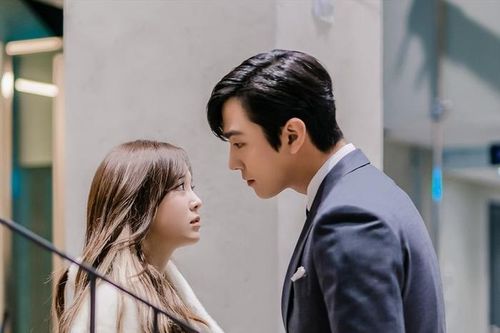 Quên Kim Se Jeong đi, đây mới là người có couple cảm bùng nổ nhất với Ahn Hyo Seop