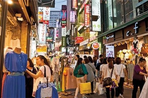 Vượt khách Mỹ, Nhật, người Việt chi tiêu nhiều nhất ở Hàn Quốc