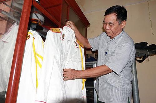 Chung tay làm việc hiếu nghĩa