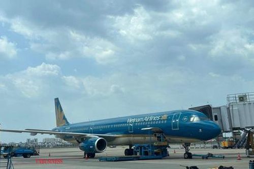 Chậm trễ nộp BCTC kiểm toán 2022, hơn 2,2 tỷ cổ phiếu Vietnam Airlines vào diện kiểm soát