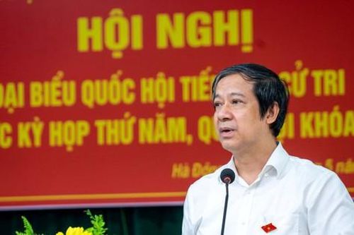 Bộ trưởng Bộ Giáo dục và Đào tạo tiếp xúc cử tri quận Hà Đông, thành phố Hà Nội