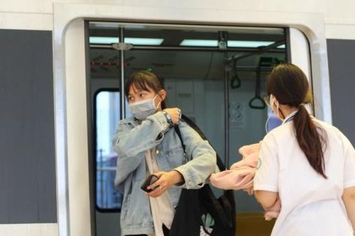 Dự kiến vận hành đoạn trên cao của metro Nhổn - Ga Hà Nội từ tháng 9/2023