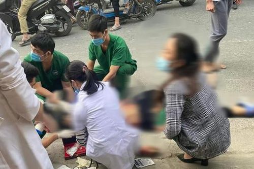 Tạm giữ hình sự nam sinh đâm bạn học tử vong