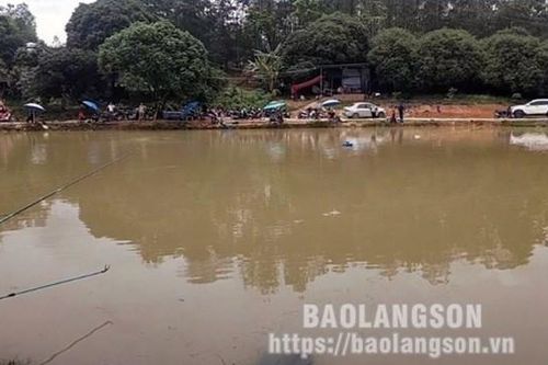 Lạng Sơn: Một người tử vong do điện giật khi đi câu cá