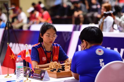 Cờ Ouk Chaktrang Việt Nam giành 2 HCV tại SEA Games 32