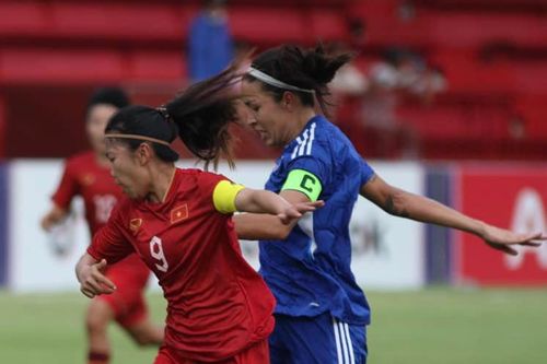 Thua Philippines, tuyển nữ Việt Nam vẫn vào bán kết SEA Games 32