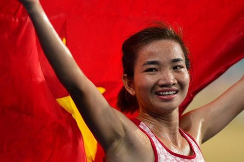 Cập nhật BXH Huy chương SEA Games 32: Đón 'cơn mưa vàng', đoàn Việt Nam đe dọa ngôi đầu của đoàn Campuchia