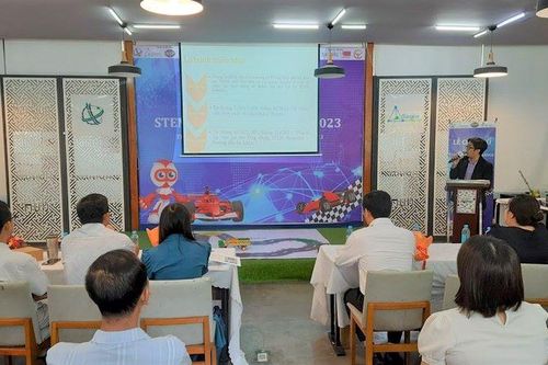 Phát động cuộc thi STEM Robot Challenge