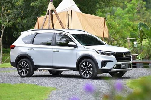 Honda BR-V 2023 từ 680 triệu tại Việt Nam, lộ trang bị