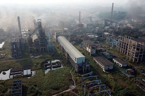 Thủ tướng yêu cầu Ủy ban Quản lý vốn Nhà nước xử lý dứt điểm các dự án thua lỗ trong tháng 5