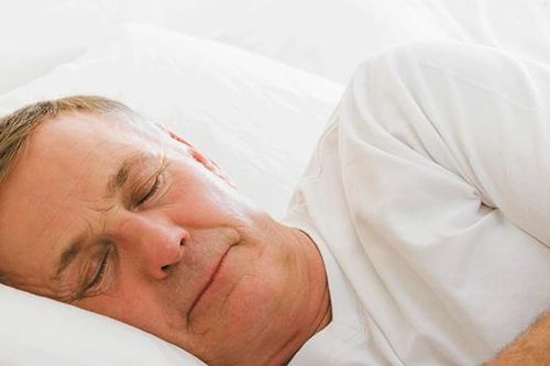 Ngủ quá nhiều hay quá ít đều có thể làm tăng nguy cơ đột quỵ