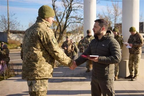 Đàm phán hòa bình chấm dứt xung đột tại Ukraine chưa thể diễn ra
