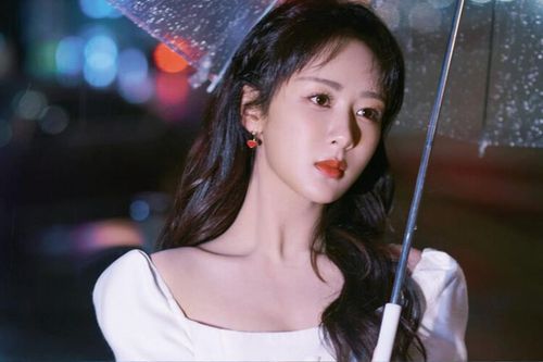 Dương Tử nhận tin vui với bạn trai kém nổi, Tiêu Chiến hết cơ hội