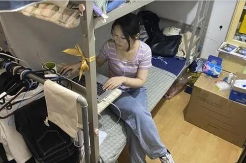 Nhiều người trẻ Trung Quốc 'sợ giao tiếp xã hội'