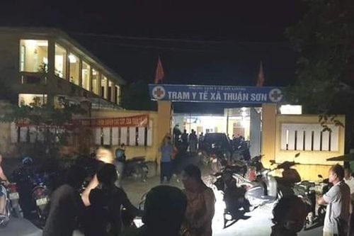 76 học sinh mầm non phải nhập viện cấp cứu trong đêm nghi do ngộ độc sữa chua