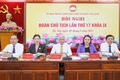 BẢN TIN MẶT TRẬN: Lựa chọn những người tâm huyết làm công tác Mặt trận