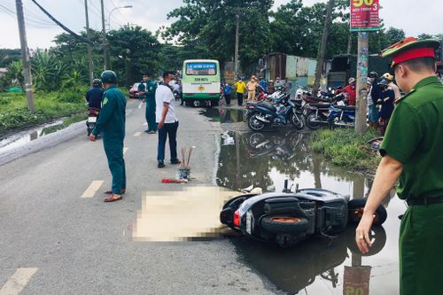 Người phụ nữ thiệt mạng sau cú va chạm xe buýt ở TP.HCM