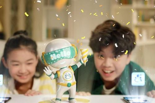 Người bạn đồng hành đến từ tương lai của trẻ em